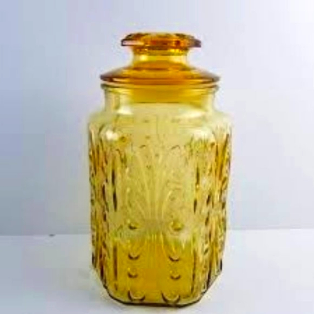 Vintage LE Smith Canister Amber Yellow Atterbury Scroll  Pattern